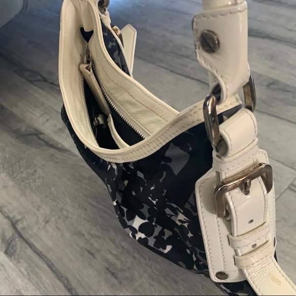 Vintage Burberry shoulder bag - Picture 12 of 16